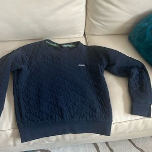 Patagonia quilted top